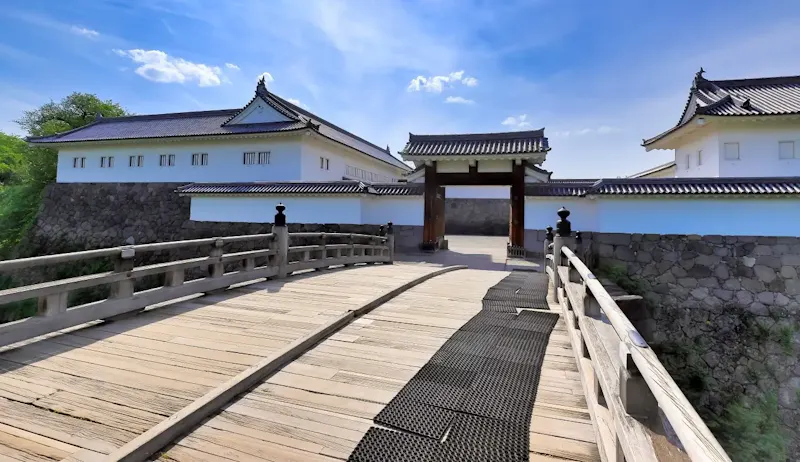 霞城公園