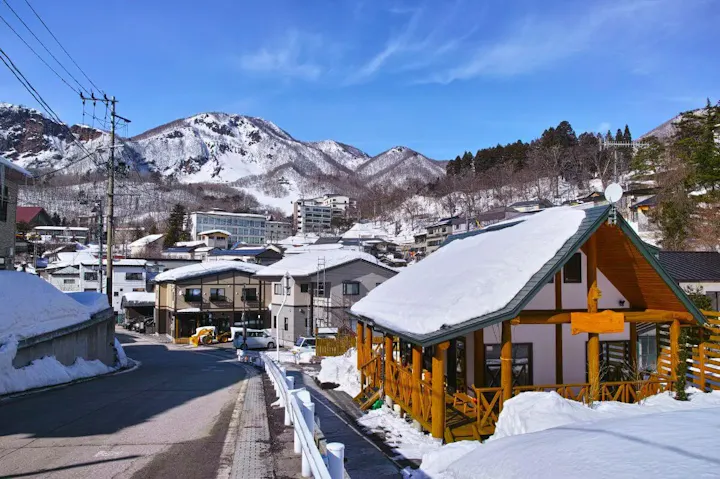 多彩な観光施設が魅力のリゾート温泉地！