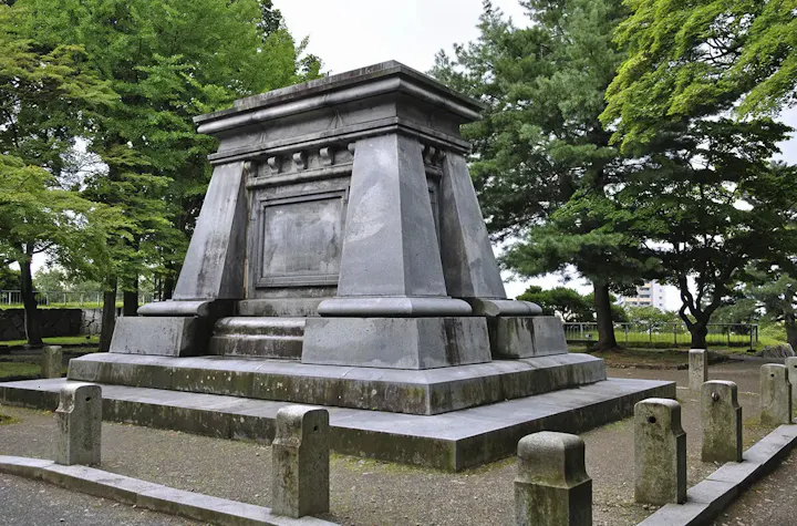 盛岡城主の居城跡に広がる美しい公園!