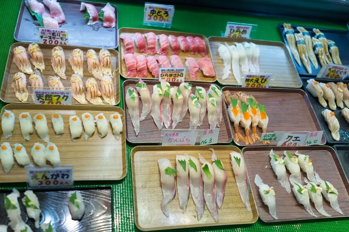 唐戸市場(写真 2)