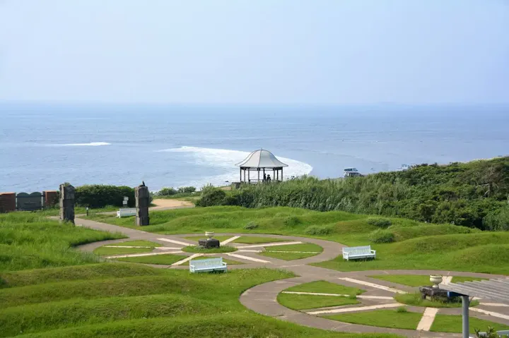 絶景の橋を渡った先のリゾート