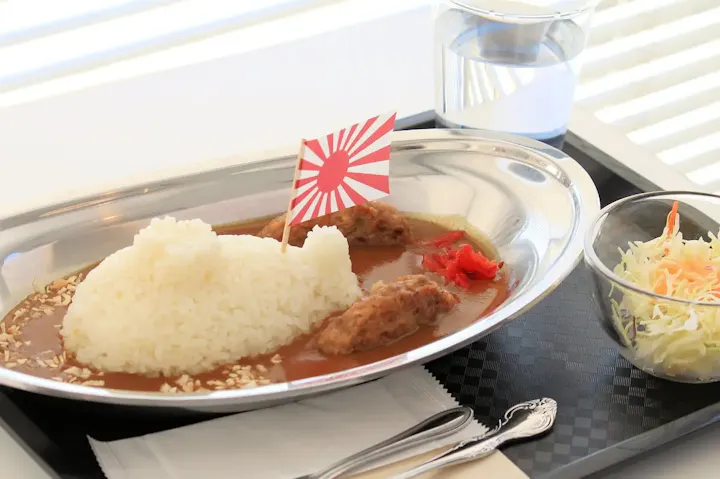 秘伝のレシピで作られた海軍メニュー