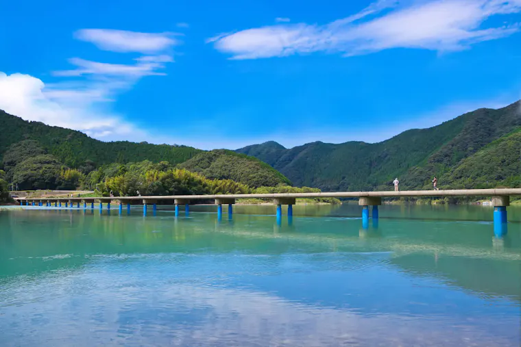 佐田沈下橋