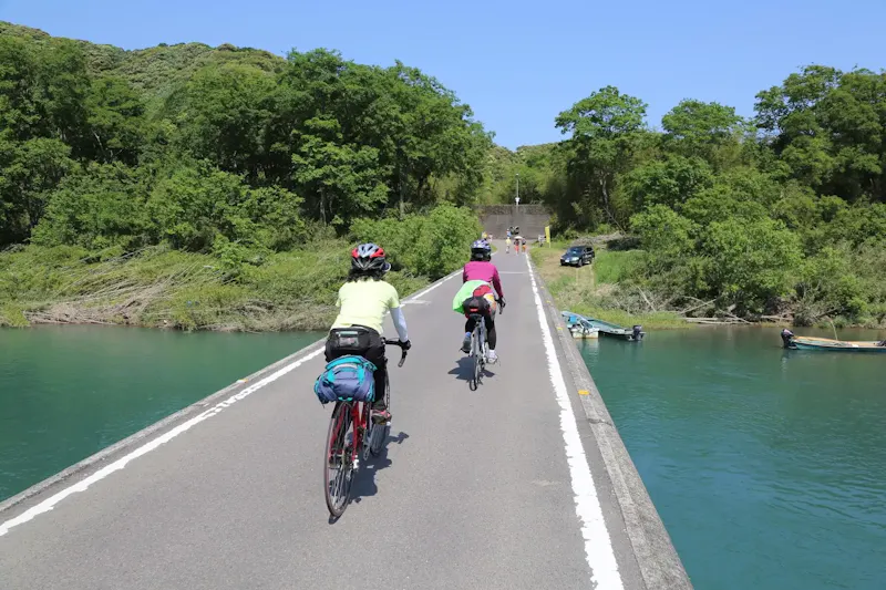佐田沈下橋