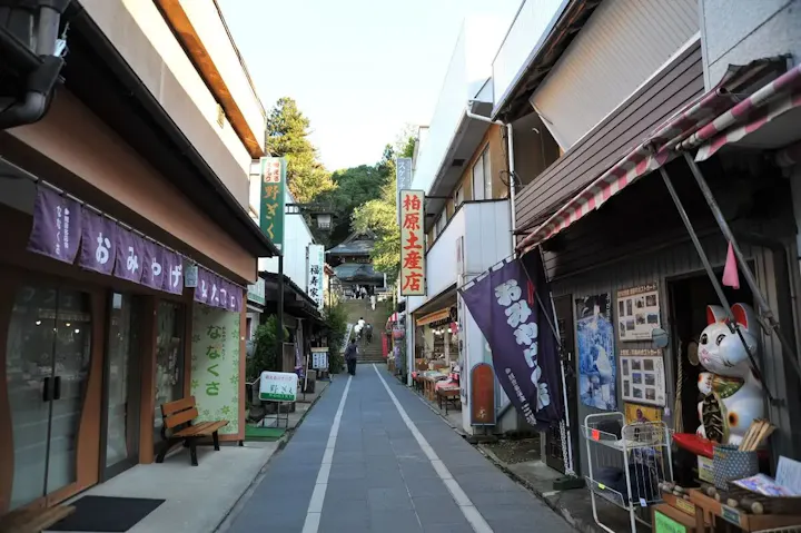 上田駅から約40分の奥座敷