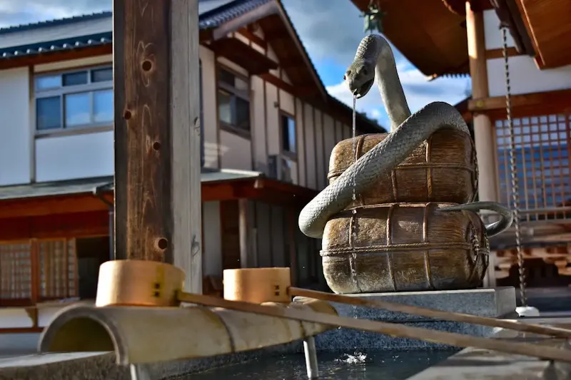 岩国白蛇神社