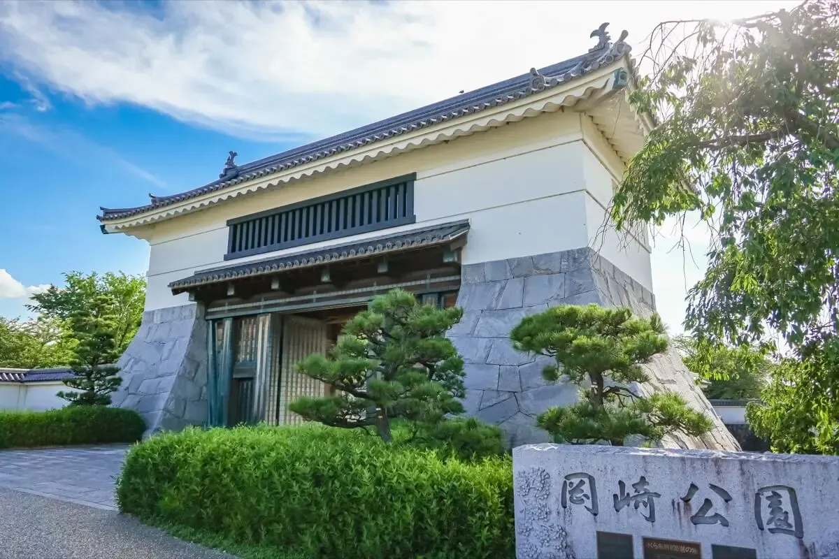 岡崎城（写真 2）