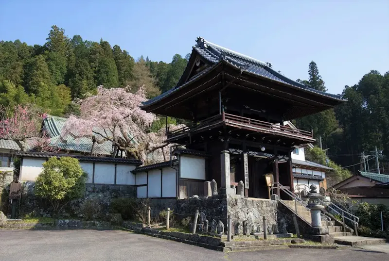 瑞龍寺