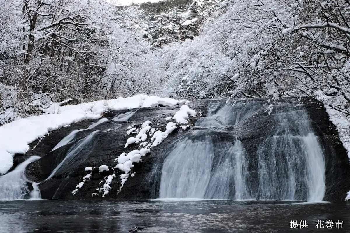 釜淵の滝（写真 2）