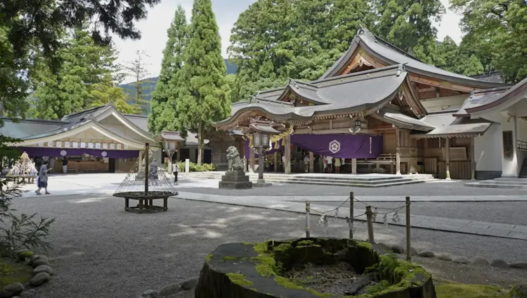 白山比め神社