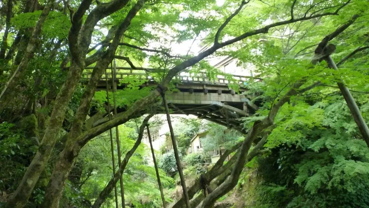 こおろぎ橋