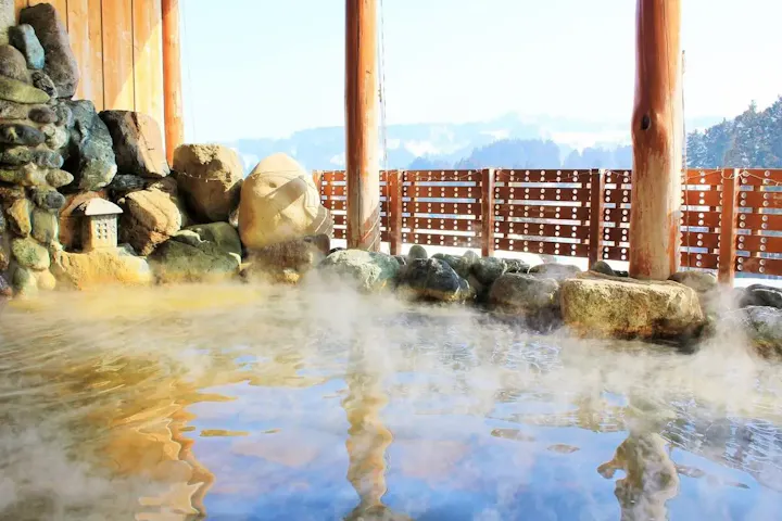 自然の中で癒される温泉巡り