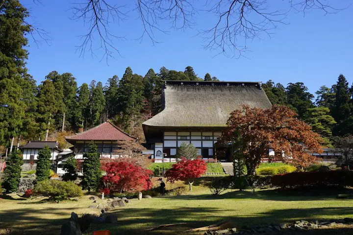 心静かに禅の教えを学べる静粛な寺院!