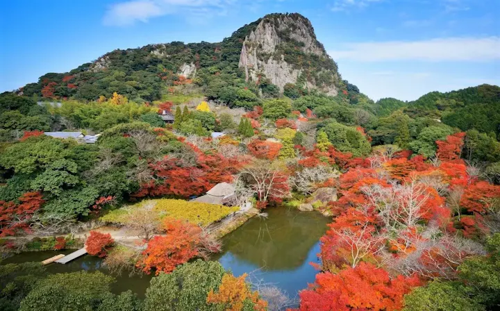 総面積約15万坪の広大な日本庭園！