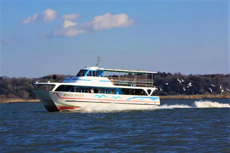 霞ヶ浦湖上めぐり遊覧船