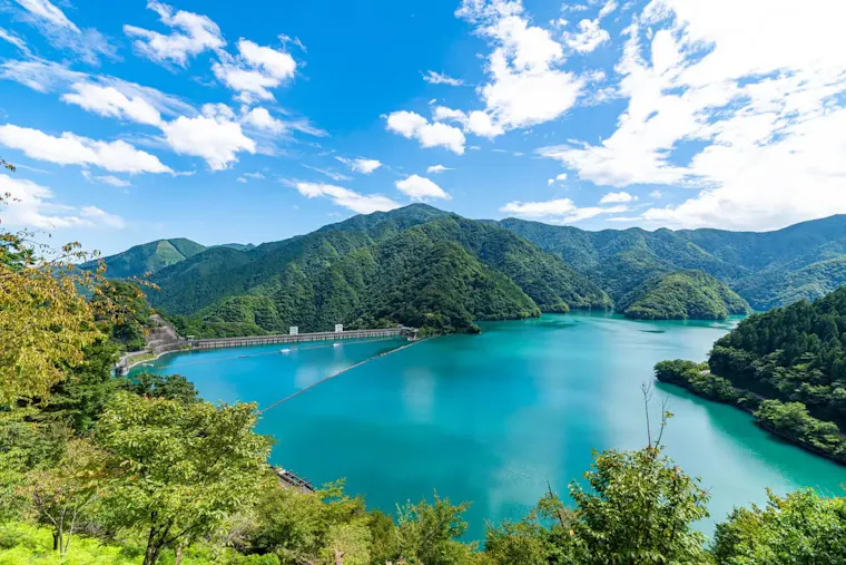奥多摩湖