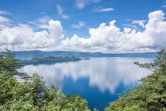 瞰湖台