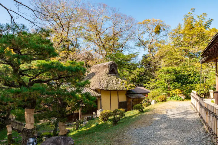 玄宮園をめぐったら楽々園も