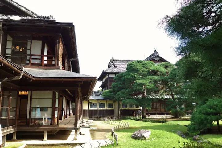 明治時代の歴史を感じる日本の国宝！