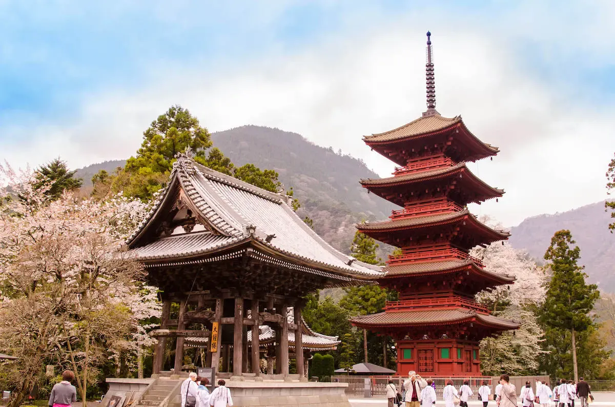 身延山久遠寺（写真 2）