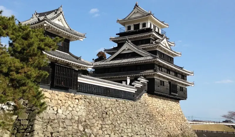 中津城