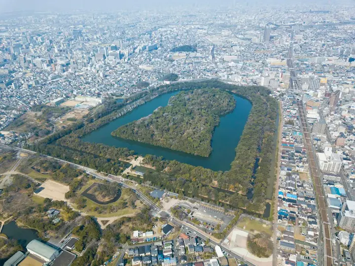 世界三大墳墓の一つ！仁徳天皇陵古墳
