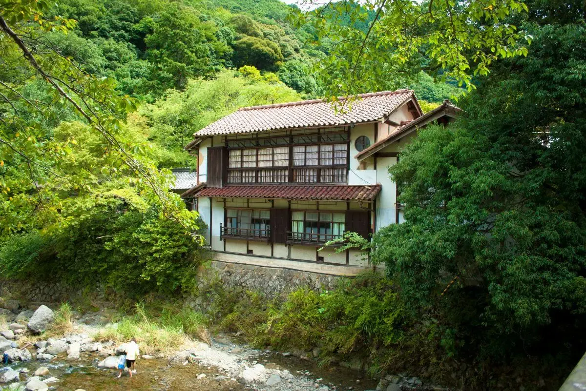 犬鳴山温泉