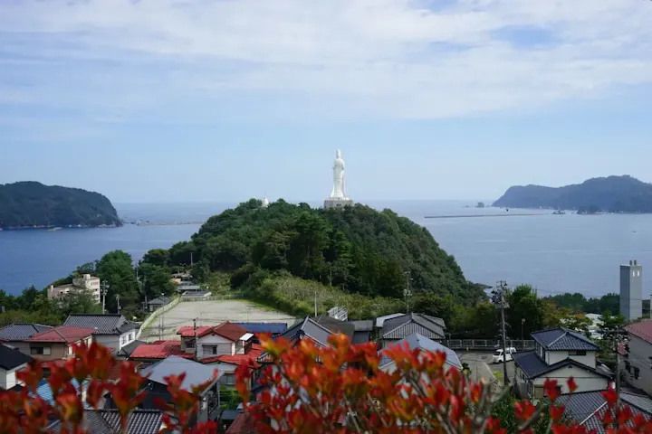 釜石湾を一望できる