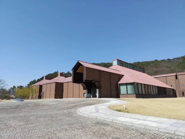 福島県立美術館