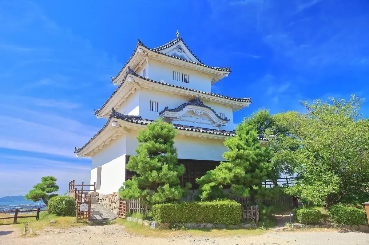 丸亀城