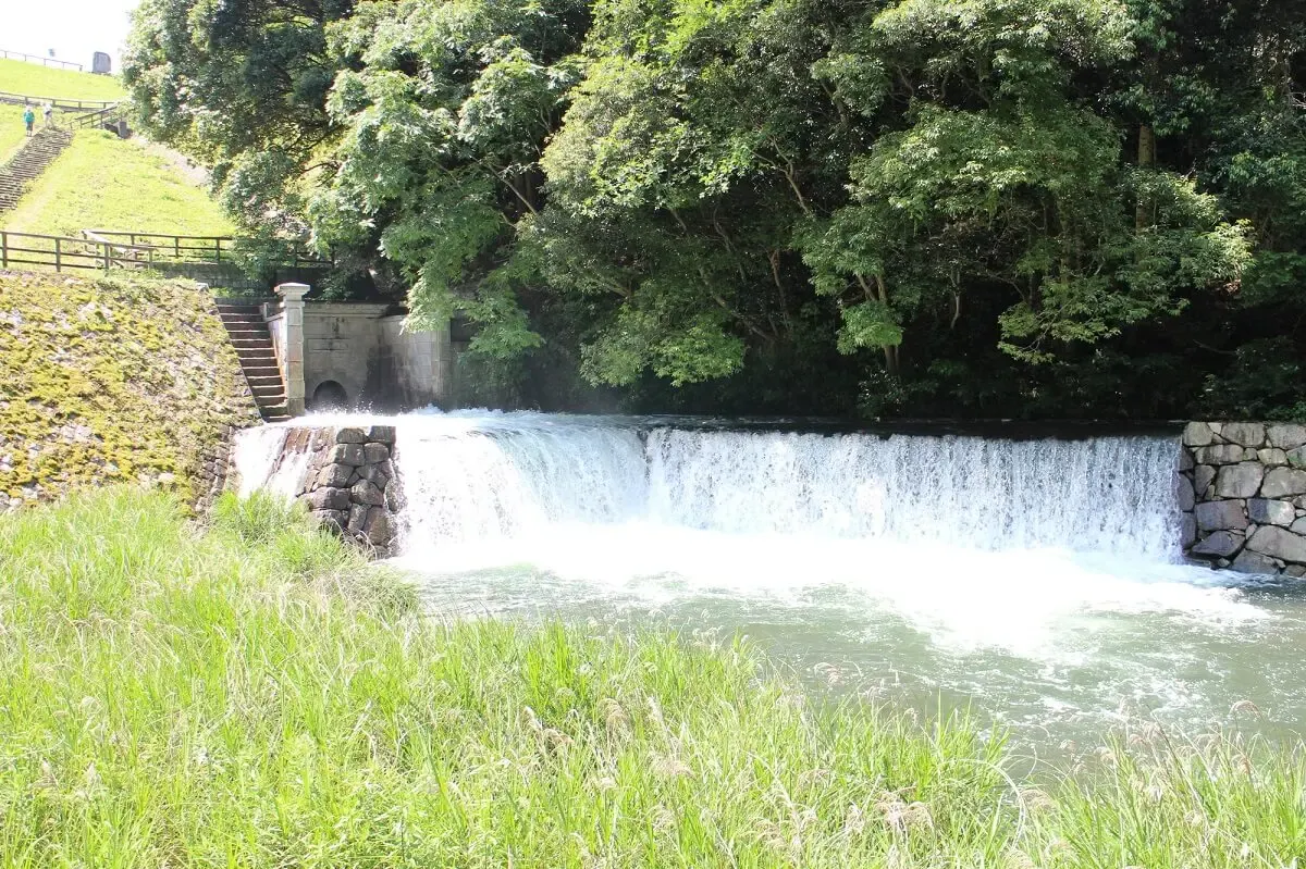 満濃池(写真 3)