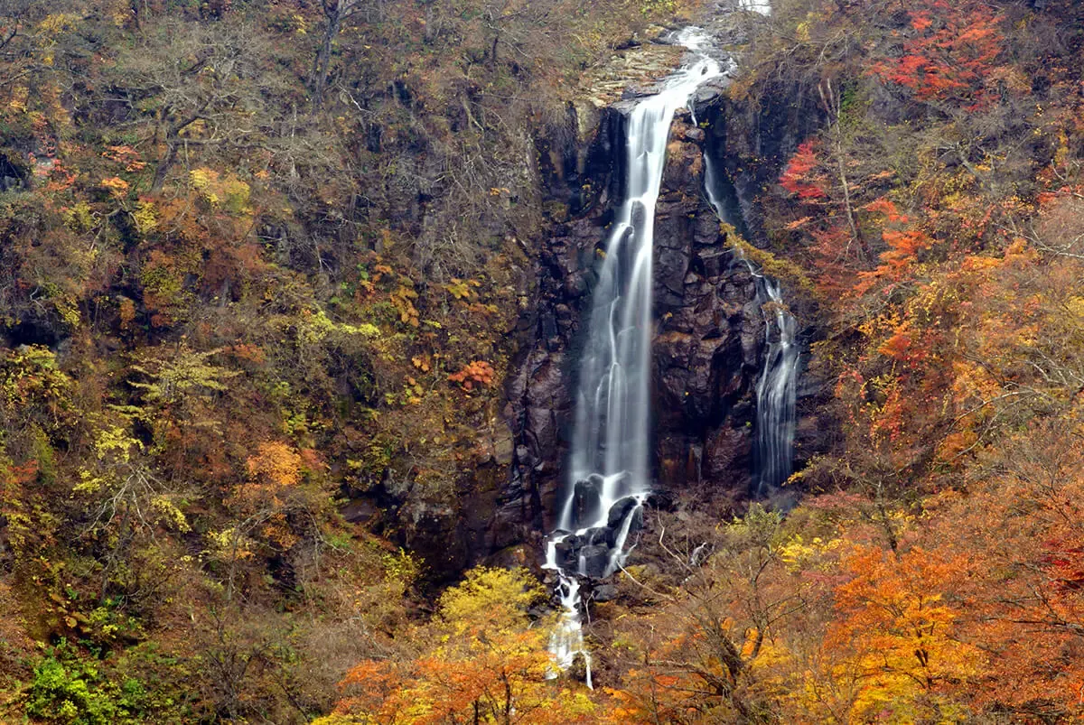 三階の滝（写真 2）