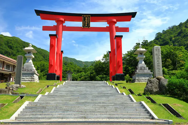 俗世とは切り離された神聖な場所！