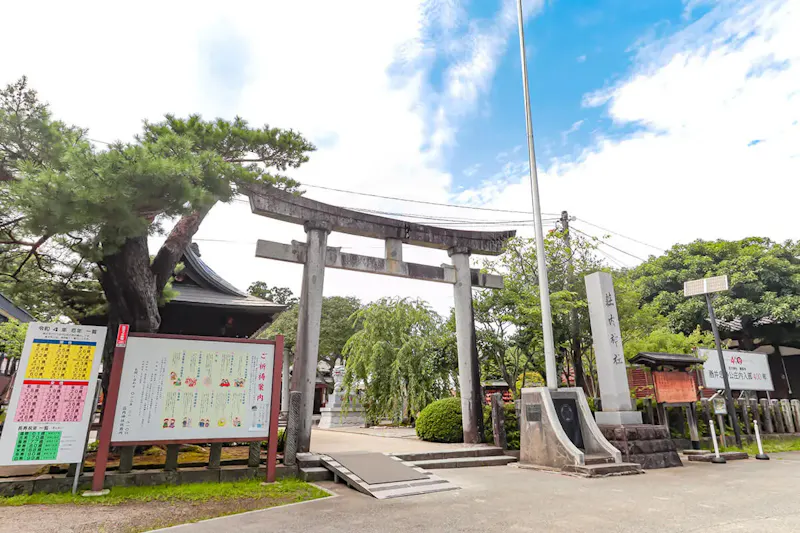 荘内神社