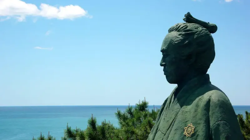 坂本龍馬像