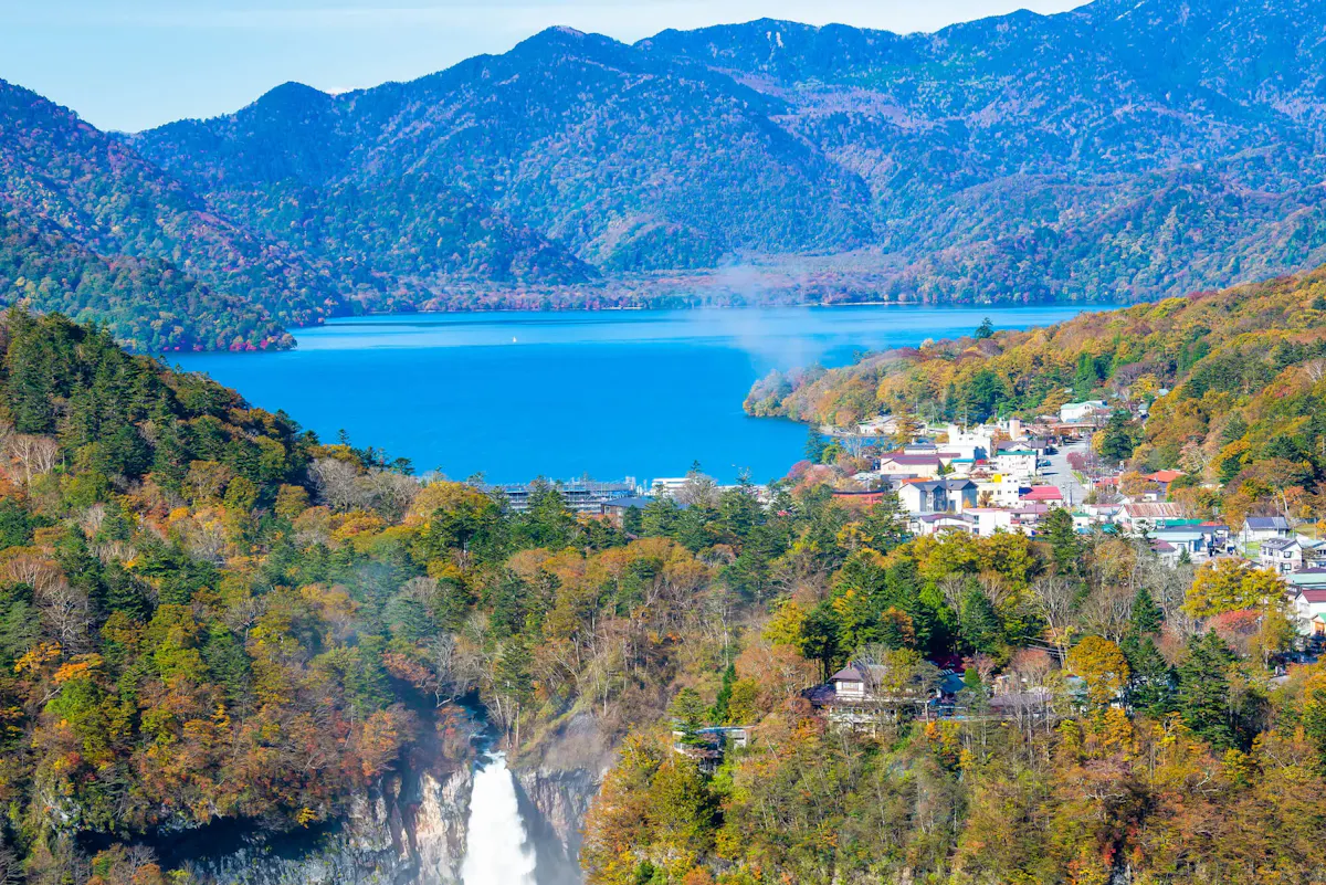 華厳ノ滝(写真 2)