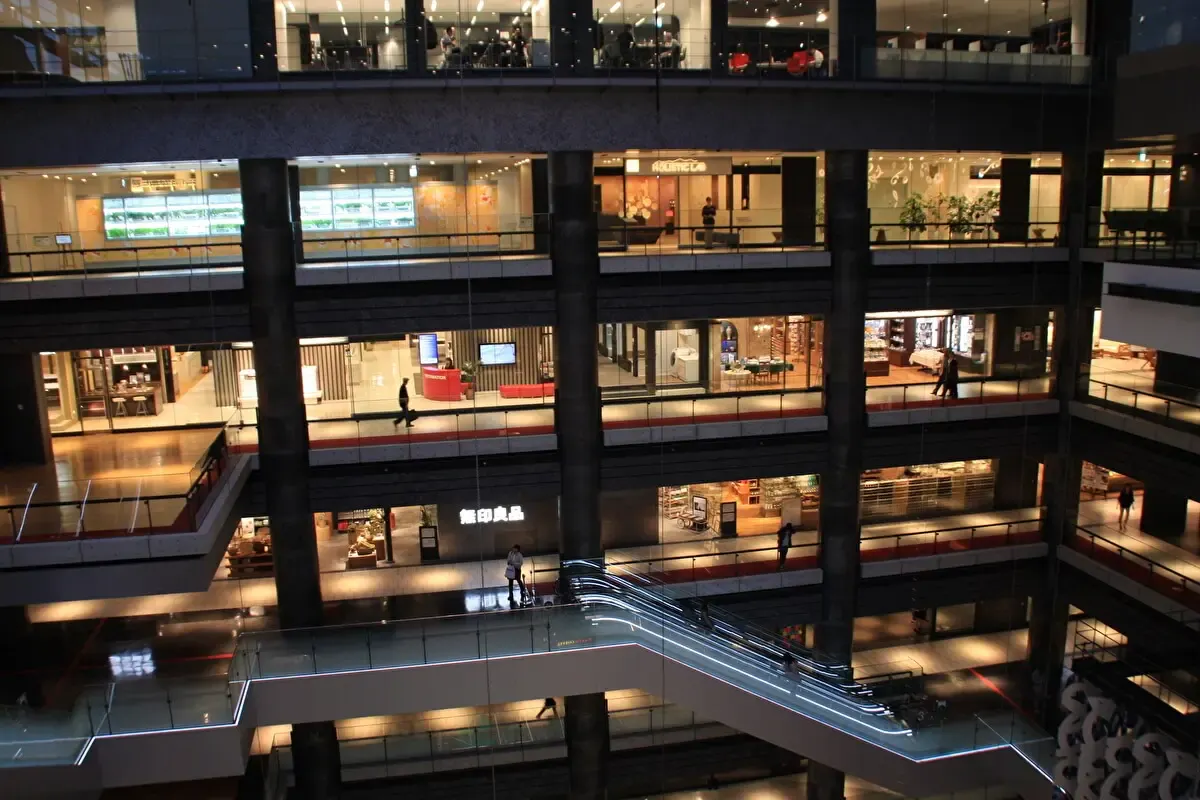 グランフロント大阪(写真 4)