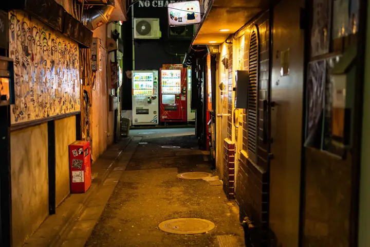 迷路のような風情あふれる路地