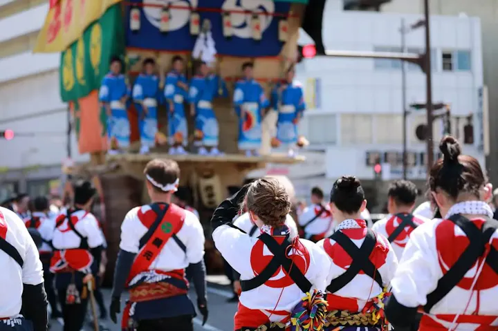 毎年6月に開催される氷川祭