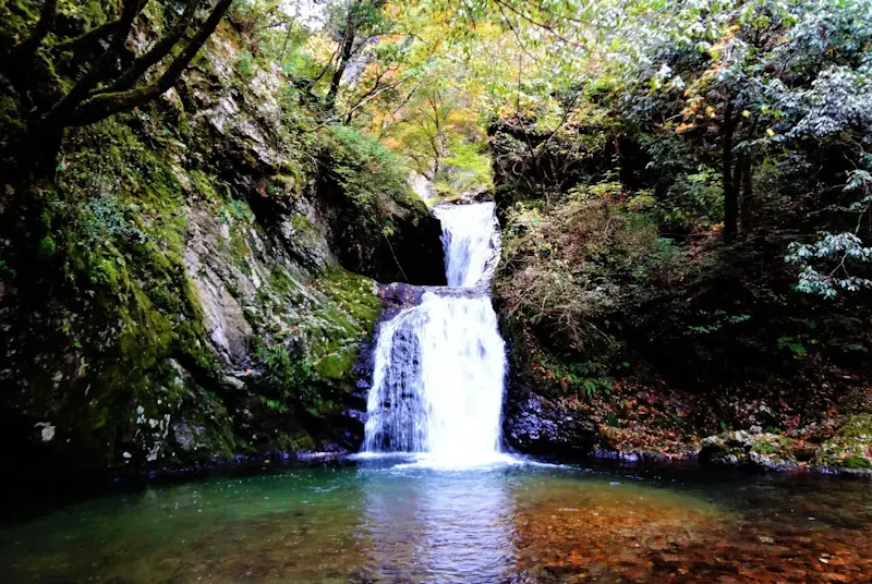 横谷峡四つの滝