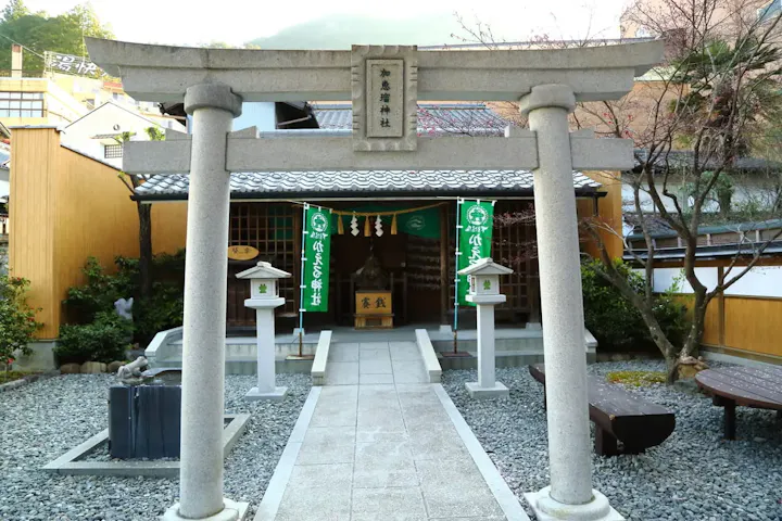 カエルの神様が祀られる加恵瑠神社