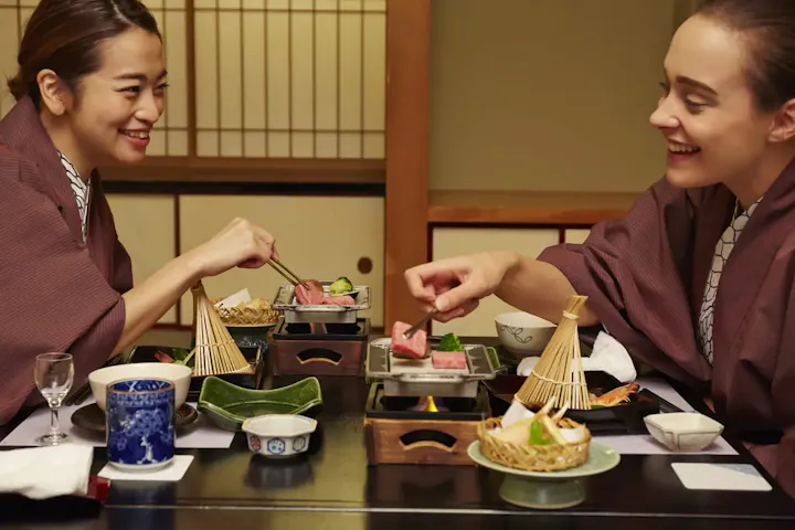 高級旅館やホテルで贅沢な時間を過ごす