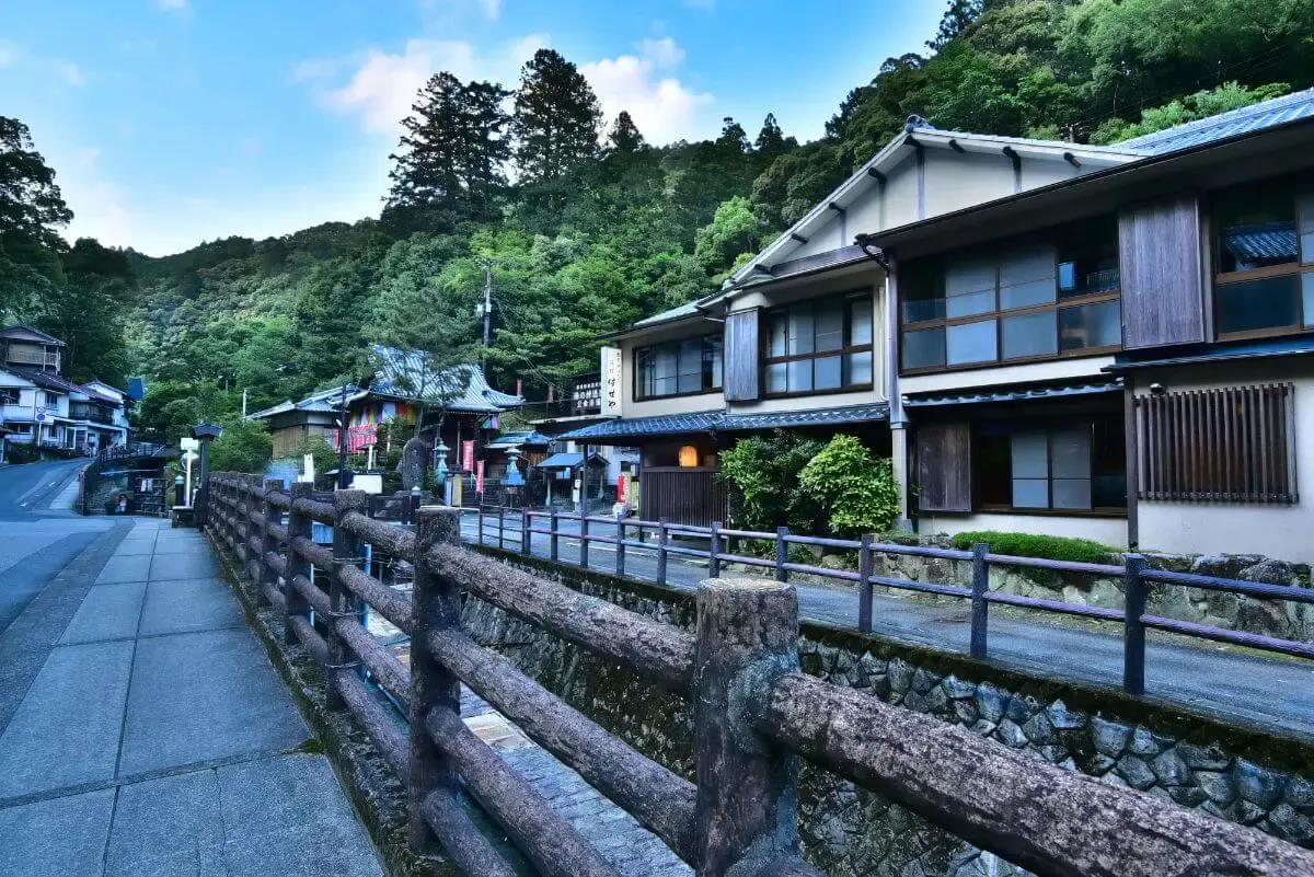 湯の峰温泉(写真 2)