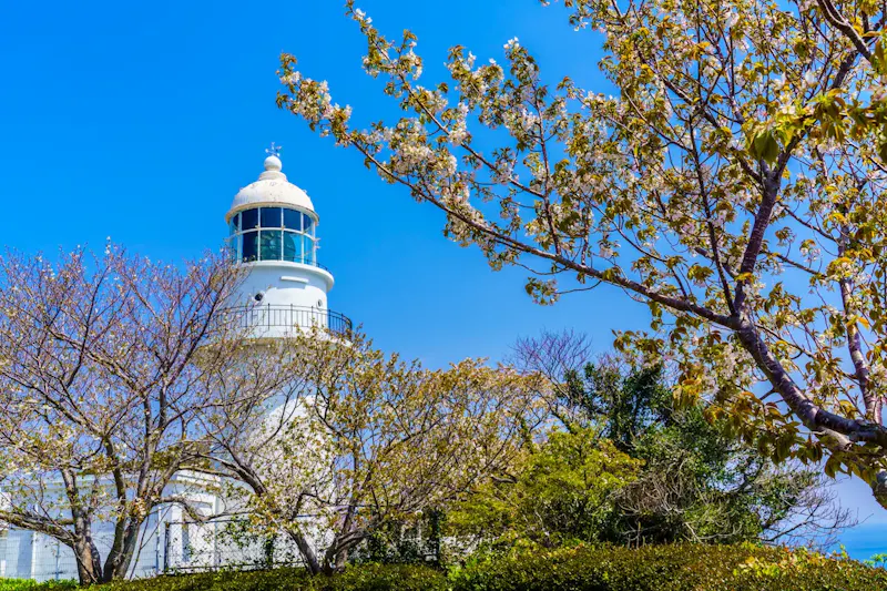 樺島灯台公園